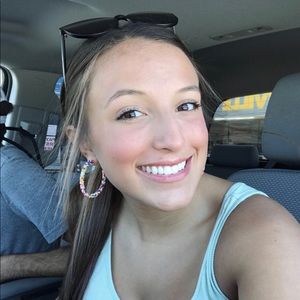 Meet your Posher, Bree